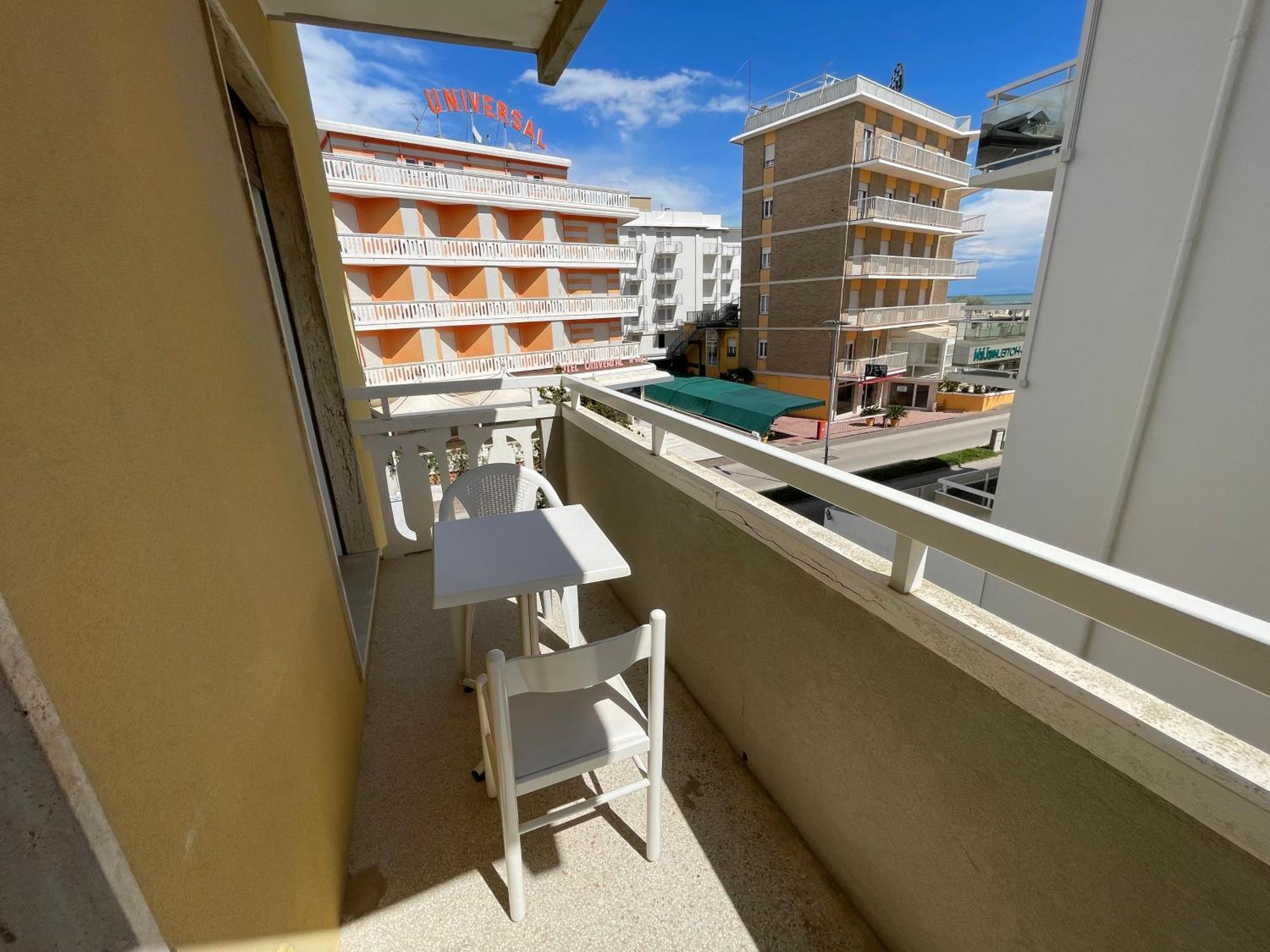 Residence Pace - Agenzia Cocal Каорле Екстер'єр фото