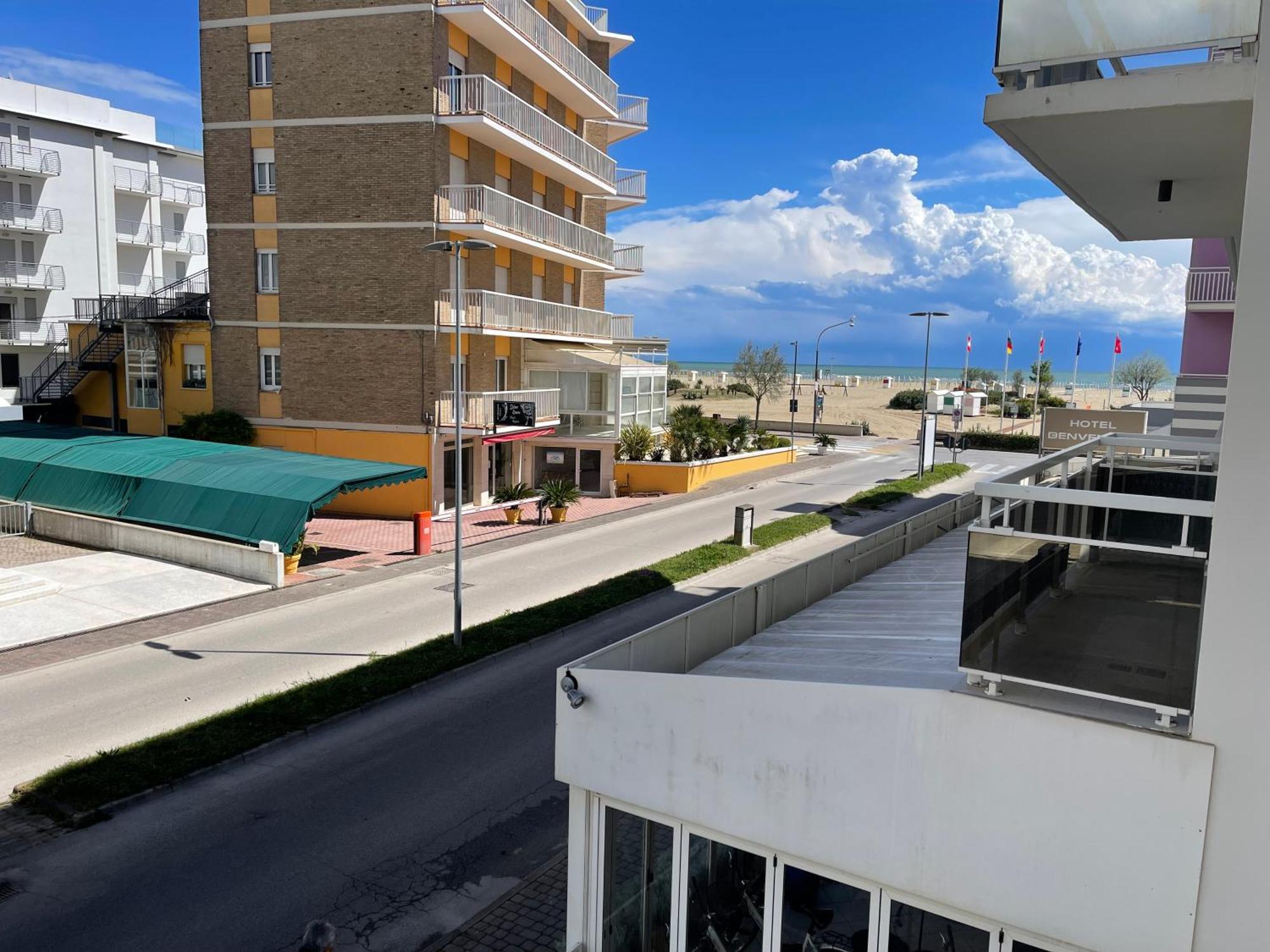 Residence Pace - Agenzia Cocal Каорле Екстер'єр фото